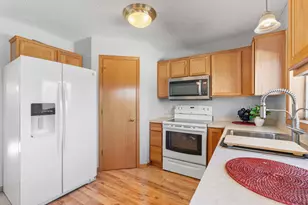 4052 Blakewood Dr, Shakopee, MN 55379 - Photo 18