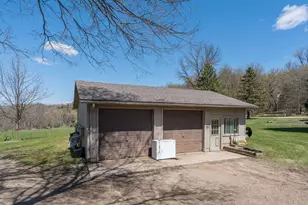 30536 Lexington Rd, Le Sueur, MN 56058 - Photo 34