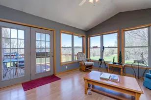 30536 Lexington Rd, Le Sueur, MN 56058 - Photo 10