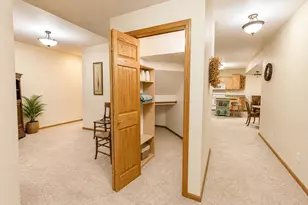 419 Brandywine Dr, Burnsville, MN 55337 - Photo 36
