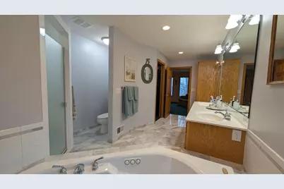 419 Brandywine Drive, Burnsville, MN 55337 - Photo 24
