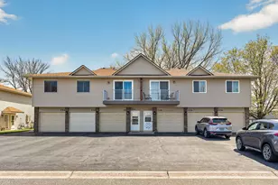 732 Parkside Dr, Vadnais Heights, MN 55127 - Photo 36