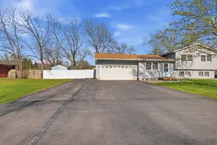 16338 Fishing Ave W, Rosemount, MN 55068 - Photo 2