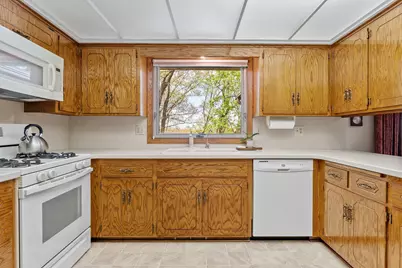 6708 W 82nd Street, Bloomington, MN 55438 - Photo 16