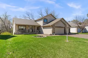 2655 N Barclay St, Maplewood, MN 55109 - Photo 56