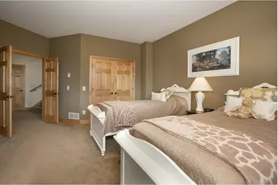 10689 Sonoma Ridge, Eden Prairie, MN 55347 - Photo 36