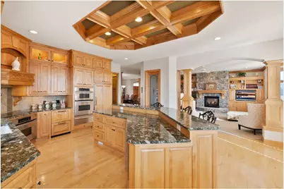 10689 Sonoma Ridge, Eden Prairie, MN 55347 - Photo 8