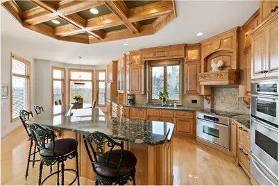 10689 Sonoma Ridge, Eden Prairie, MN 55347 - Photo 6