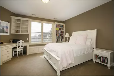10689 Sonoma Ridge, Eden Prairie, MN 55347 - Photo 30