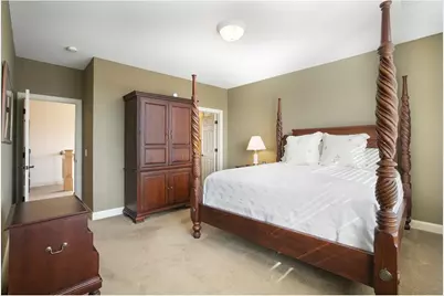 10689 Sonoma Ridge, Eden Prairie, MN 55347 - Photo 32