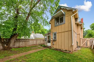 168 Hurley St E, West Saint Paul, MN 55118 - Photo 8