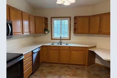 2940 12th Avenue S, Moorhead, MN 56560 - Photo 6