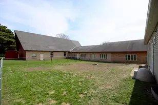 220 Adams Ave SE, Madelia, MN 56062 - Photo 24