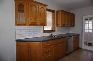 208 2nd St NE, Barnesville, MN 56514 - Photo 8
