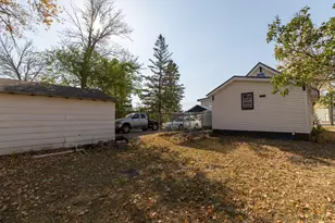 237 Mill Ave S, Blooming Prairie, MN 55917 - Photo 20