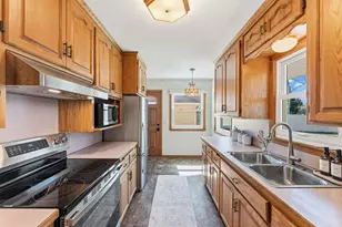 9212 11th Ave S, Bloomington, MN 55420 - Photo 12