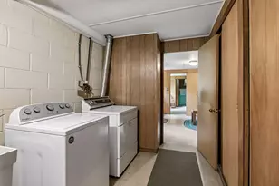 3901 57th Ave N, Brooklyn Center, MN 55429 - Photo 32