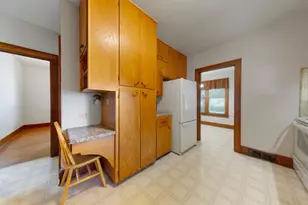 420 Main Street W, Waterville, MN 56096 - Photo 16