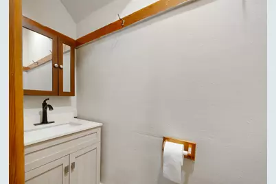 420 Main Street W, Waterville, MN 56096 - Photo 24
