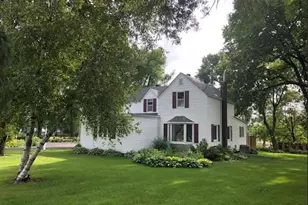34693 145th St, Waseca, MN 56093 - Photo 2