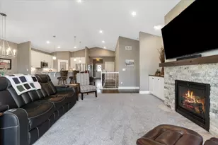 573 Cedar Dr, Lake City, MN 55041 - Photo 10
