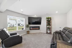 2173 Jasper Ct, Lino Lakes, MN 55038 - Photo 12