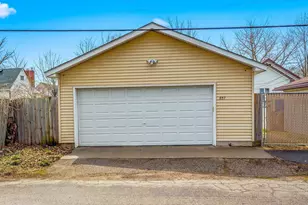857 Rose Ave E, Saint Paul, MN 55106 - Photo 34