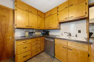 910 N 2nd St, Mankato, MN 56001 - Photo 18