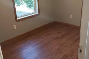 926 Wilson Ave, Saint Paul, MN 55106 - Photo 8