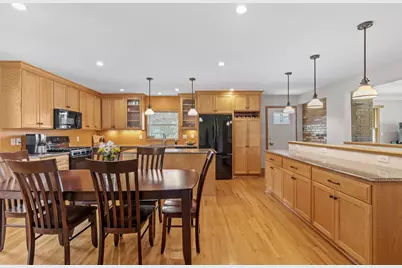 2601 30th Avenue NE, Saint Anthony, MN 55418 - Photo 10