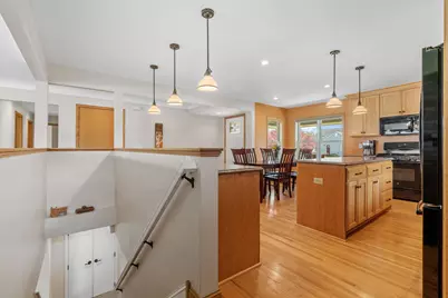 2601 30th Avenue NE, Saint Anthony, MN 55418 - Photo 18
