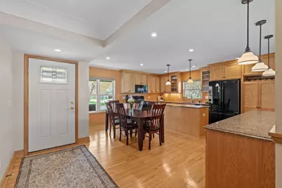 2601 30th Avenue NE, Saint Anthony, MN 55418 - Photo 8
