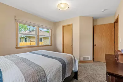 2601 30th Avenue NE, Saint Anthony, MN 55418 - Photo 30