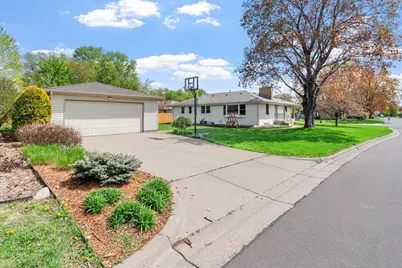 2601 30th Avenue NE, Saint Anthony, MN 55418 - Photo 56