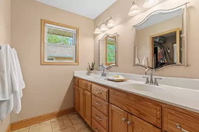 2601 30th Avenue NE, Saint Anthony, MN 55418 - Photo 34