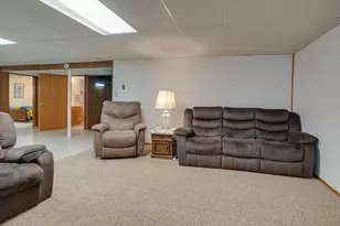 509 13th St N, Moorhead, MN 56560 - Photo 32