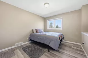 1 Prairiewood Xing S, Fargo,  58103 - Photo 20