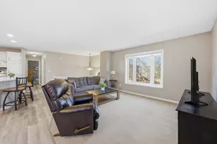 1 Prairiewood Xing S, Fargo,  58103 - Photo 8