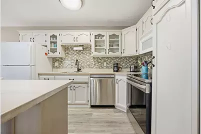1 Prairiewood Crossing S, Fargo,  58103 - Photo 12