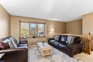 984 Ferndale St S, Maplewood, MN 55119 - Photo 6