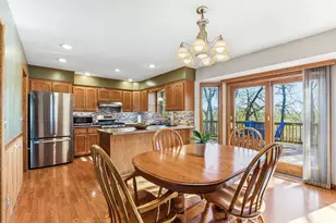 984 Ferndale St S, Maplewood, MN 55119 - Photo 8
