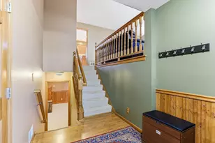 984 Ferndale St S, Maplewood, MN 55119 - Photo 4