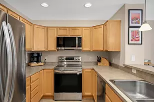 8173 Darcy Ln, Inver Grove Heights, MN 55076 - Photo 12