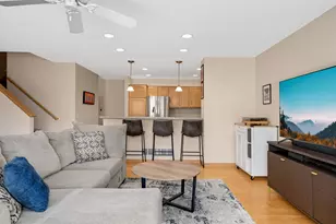 8173 Darcy Ln, Inver Grove Heights, MN 55076 - Photo 6