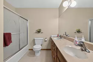 17918 Weaver Lake Dr, Maple Grove, MN 55311 - Photo 18