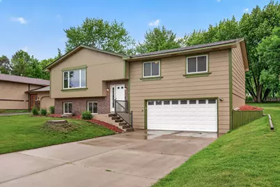 17918 Weaver Lake Drive, Maple Grove, MN 55311 - Photo 2