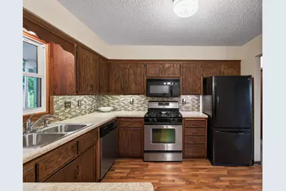 17918 Weaver Lake Drive, Maple Grove, MN 55311 - Photo 10