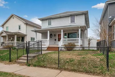 667 Aurora Avenue, Saint Paul, MN 55104 - Photo 1