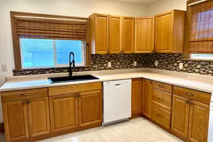 805 6th Ave SE, Austin, MN 55912 - Photo 12