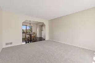 20955 Jamestown Ave, Lakeville, MN 55044 - Photo 6